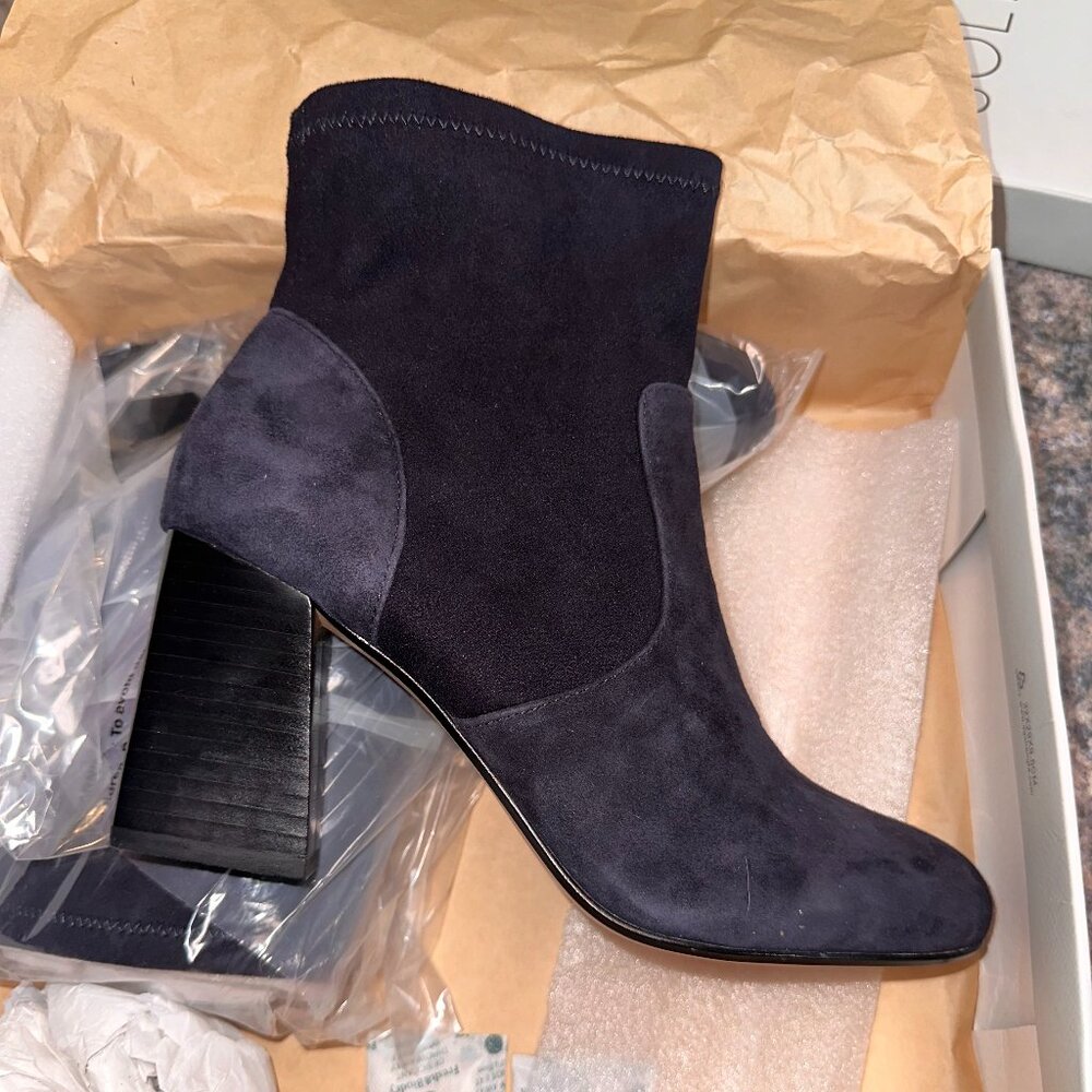 Sole SocietySuede Cassidy Booties